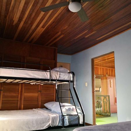Vida Tropical Bed & Breakfast Alajuela Екстериор снимка