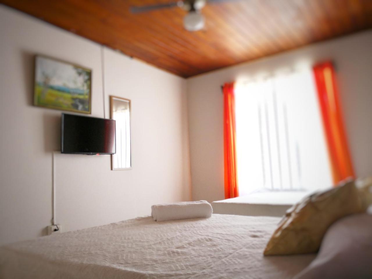 Vida Tropical Bed & Breakfast Alajuela Екстериор снимка