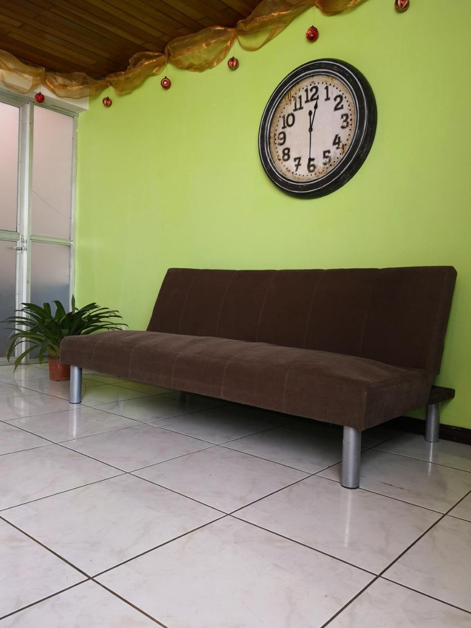 Vida Tropical Bed & Breakfast Alajuela Екстериор снимка